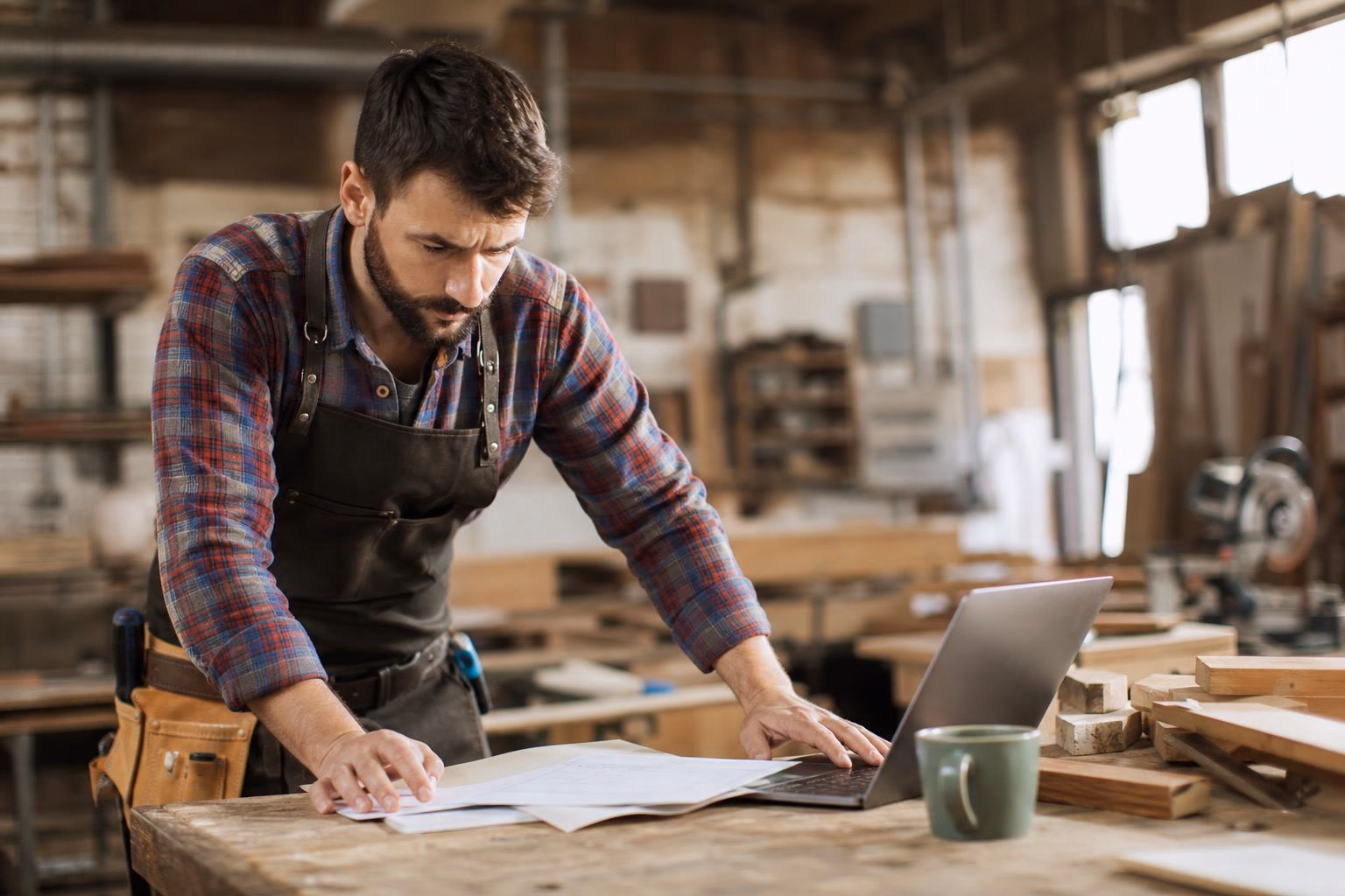 Loan vs Line of Credit Canada: 2026 Business Guide